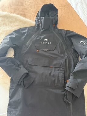 Montec Men’s Black Ski Jacket Small